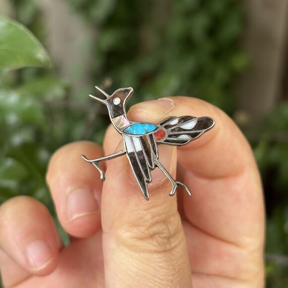 Vintage Zuni signed Sterling Silver Bird Brooch Inlay Turquoise Coral Shell 1.5” - Picture 3 of 5